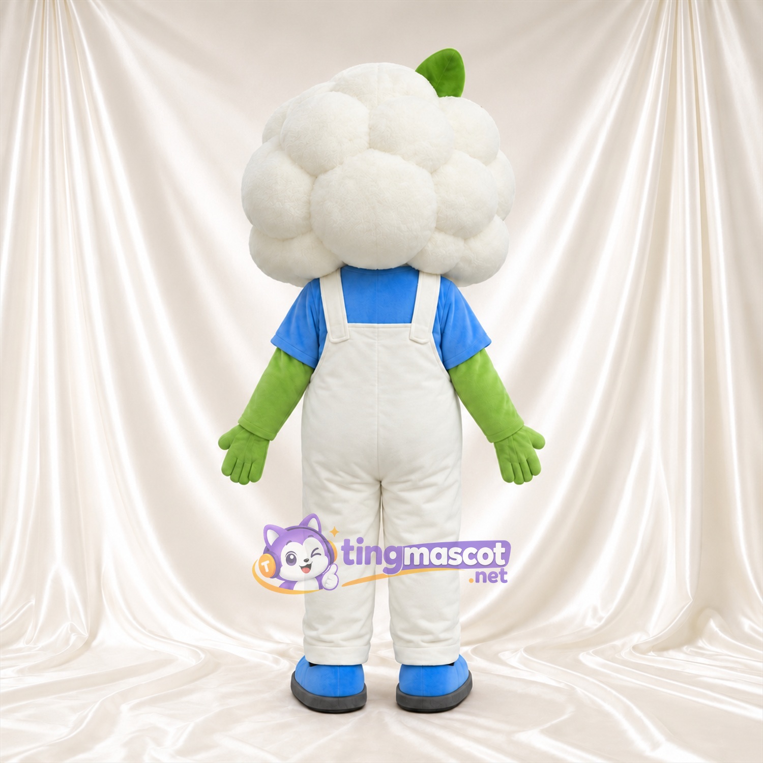 Costume de mascotte Chou-fleur – selon la photo – Salopette (blanc); Chemise (bleu) Costume de mascotte Chou-fleur – selon la photo – Salopette (blanc); Chemise (bleu)