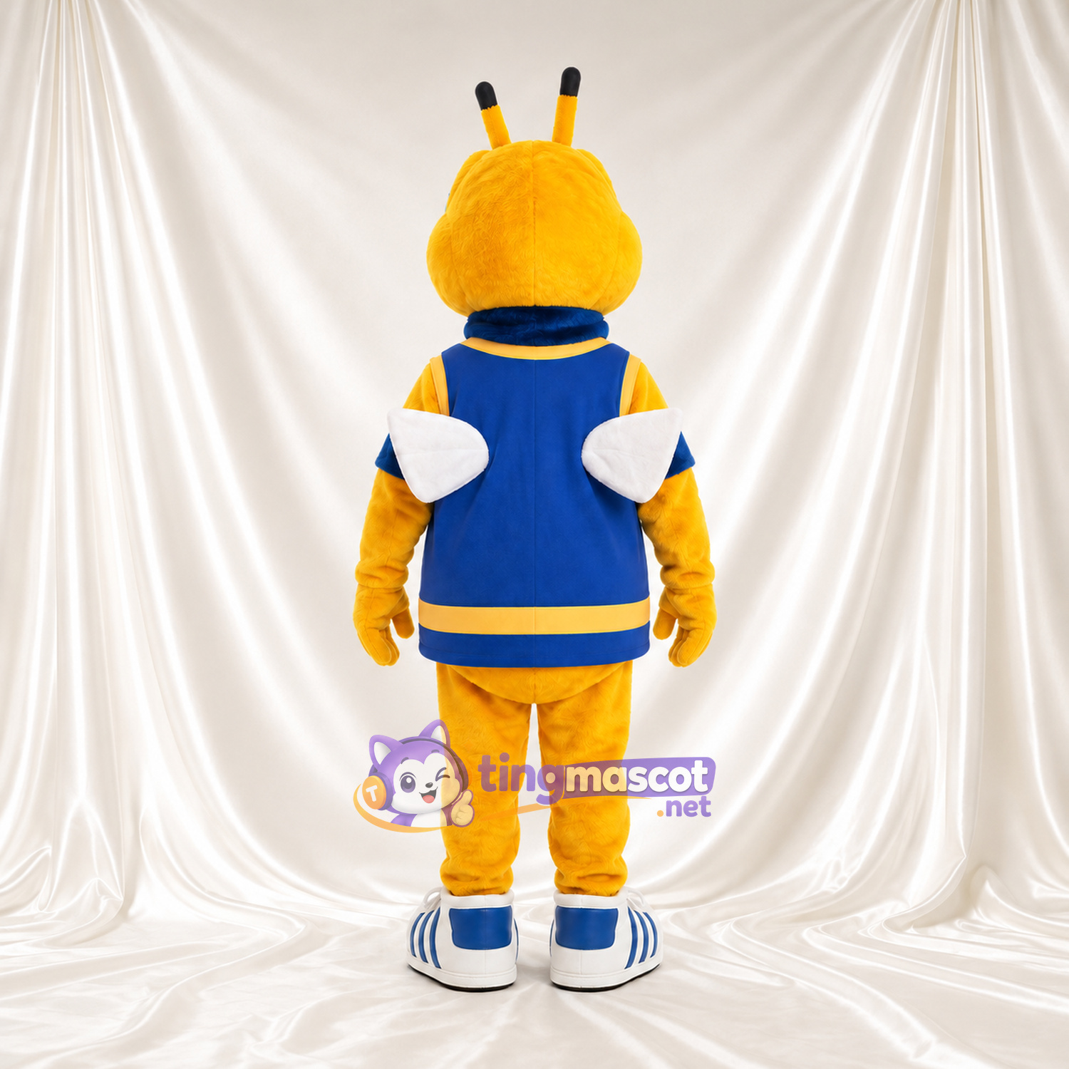 Costume de mascotte Abeille – jaune – Maillot de sport (bleu marine); Baskets (blanc) Costume de mascotte Abeille – jaune – Maillot de sport (bleu marine); Baskets (blanc)