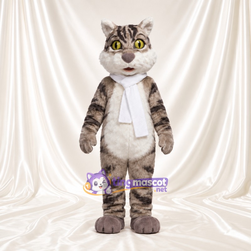 Costume de mascotte Chat tigré – gris – Cou (blanc); Écharpe; Ventre (crème) Costume de mascotte Chat tigré – gris – Cou (blanc); Écharpe; Ventre (crème)