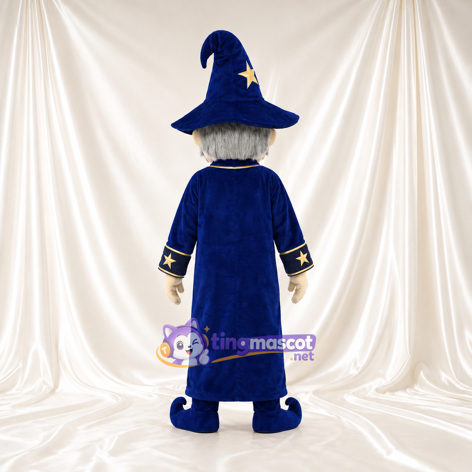 Costume de mascotte Magicien – selon la photo – Lunettes (noir); Étoile (doré); Tunique longue Costume de mascotte Magicien – selon la photo – Lunettes (noir); Étoile (doré); Tunique longue
