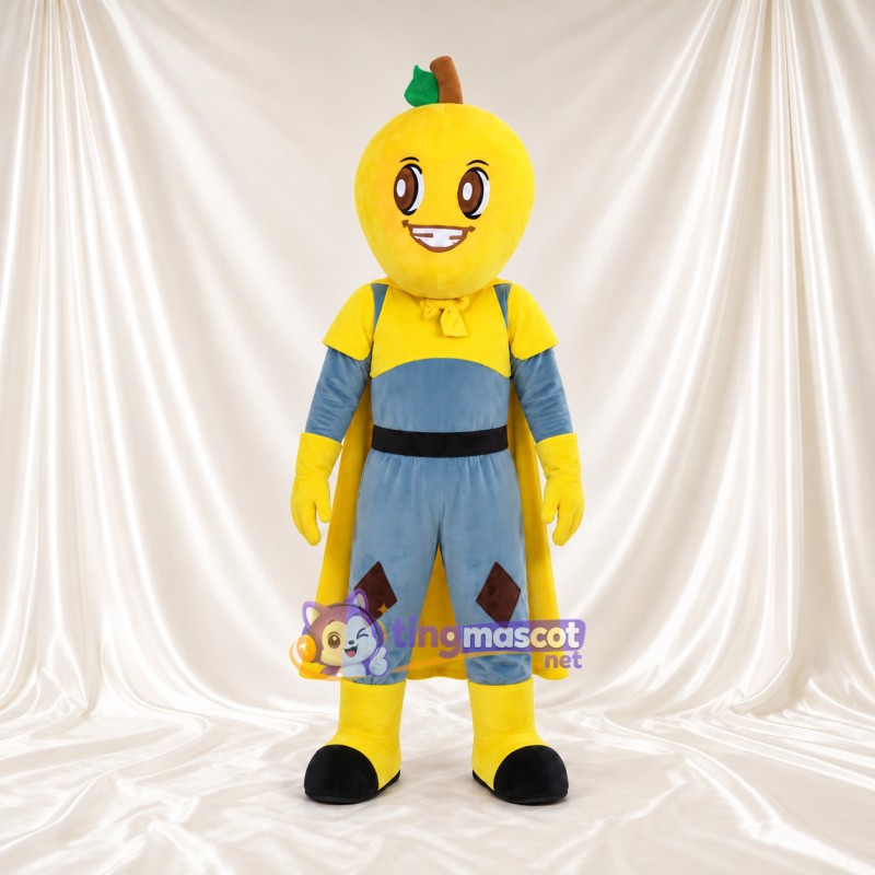 Gelbes Frucht-Superheld-Maskottchenkostüm – blaue Latzhose und gelber Umhang Gelbes Frucht-Superheld-Maskottchenkostüm – blaue Latzhose und gelber Umhang