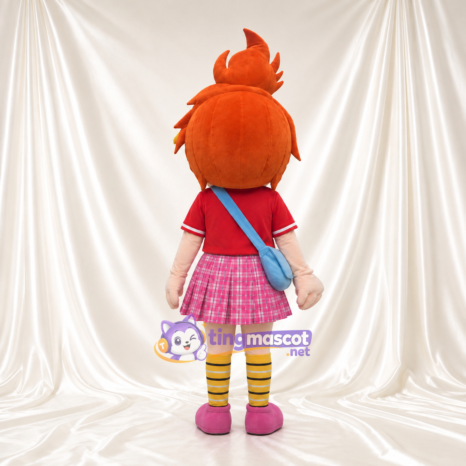 Costume de mascotte Fille – orange – Chemise (rouge); Jupe (rose, écossais)