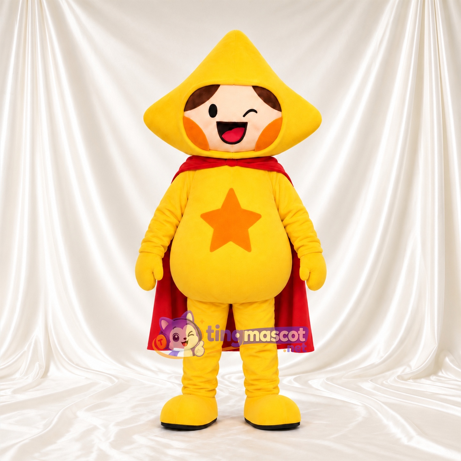 Gelbes Stern-Superheld-Maskottchenkostüm – roter Umhang und orangefarbener Bruststern Gelbes Stern-Superheld-Maskottchenkostüm – roter Umhang und orangefarbener Bruststern