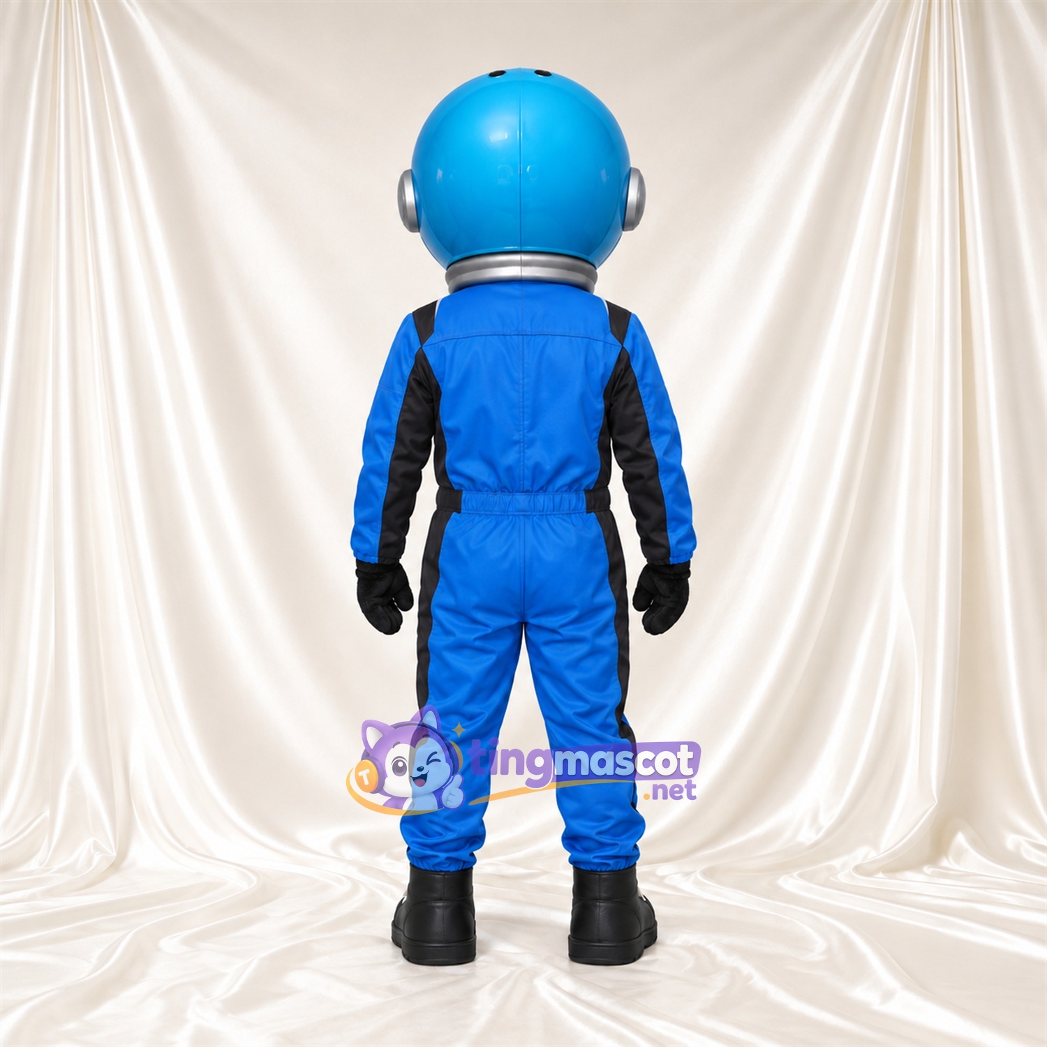 Black Shark Astronaut Mascot Costume - Blue Space Suit and Helmet Black Shark Astronaut Mascot Costume - Blue Space Suit and Helmet