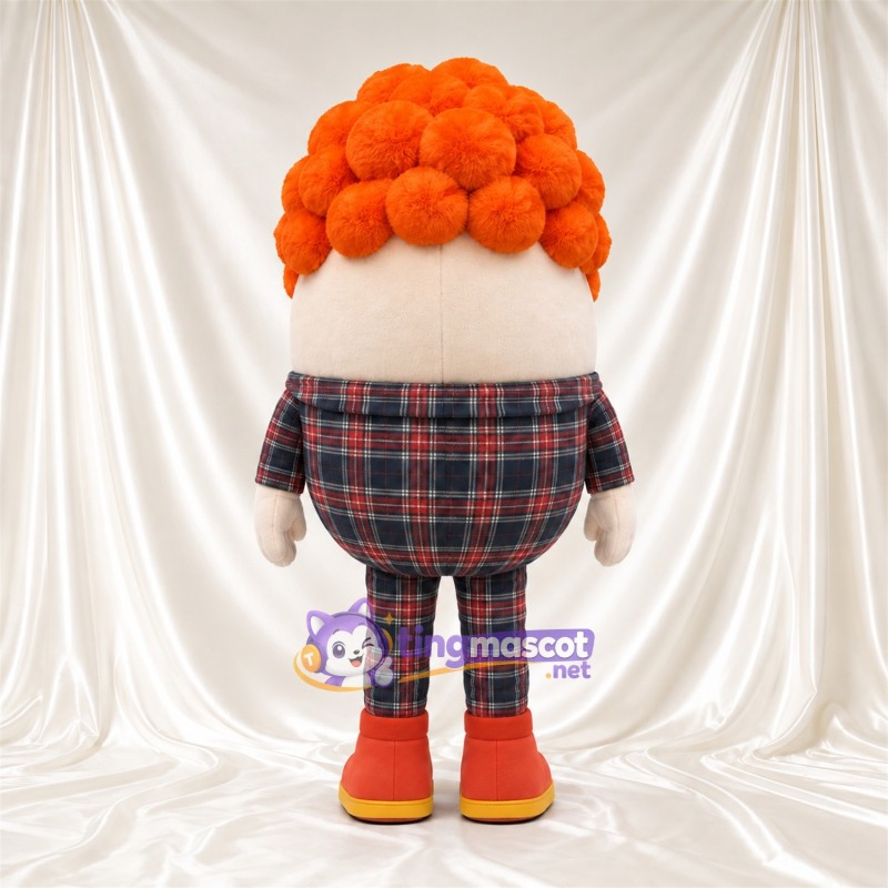 Maskottchenkostüm Jungenfigur – wie abgebildet – Haare (orange, lockig); Anzug (kariert) Maskottchenkostüm Jungenfigur – wie abgebildet – Haare (orange, lockig); Anzug (kariert)