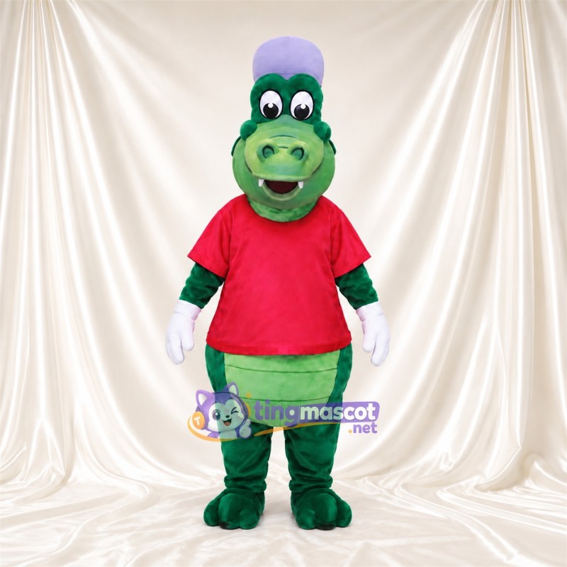 Costume de mascotte Crocodile – vert – Casquette (violet); T-shirt (rouge) Costume de mascotte Crocodile – vert – Casquette (violet); T-shirt (rouge)
