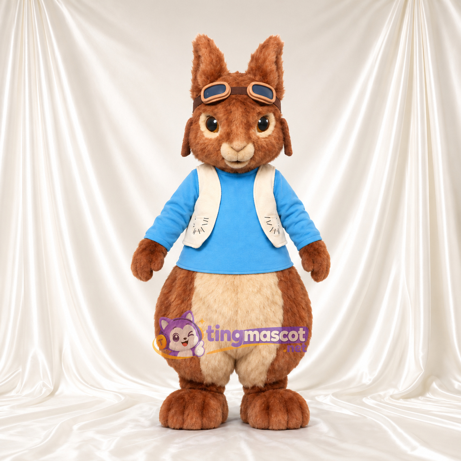 Maskottchenkostüm Squirrel Nutkin – wie abgebildet – Hemd (blau); Kappe (braun) Maskottchenkostüm Squirrel Nutkin – wie abgebildet – Hemd (blau); Kappe (braun)