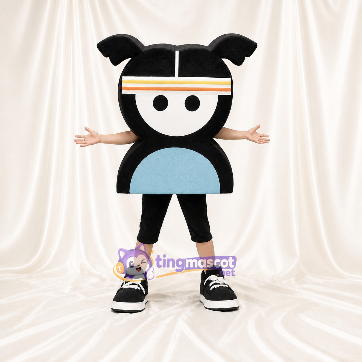Black Astronaut Character Mascot Costume Full Body for Adults School Events Black Astronaut Character Mascot Costume Full Body for Adults School Events