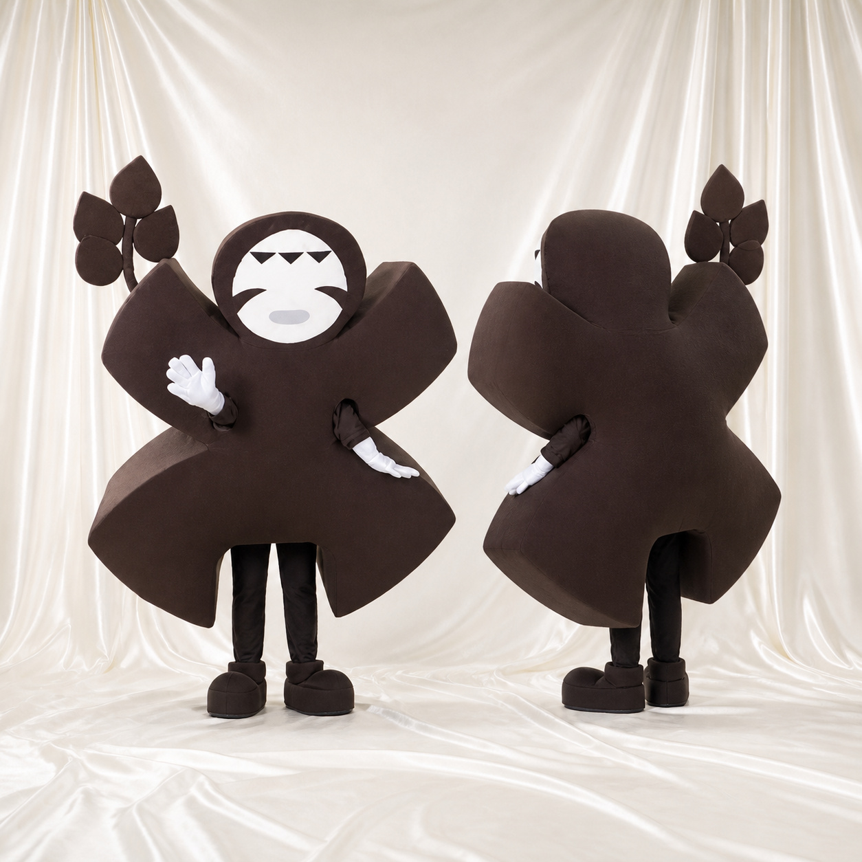 Abstract Floral Emblem Mascot Costume Full Body for Adults Stage Events Abstract Floral Emblem Mascot Costume Full Body for Adults Stage Events