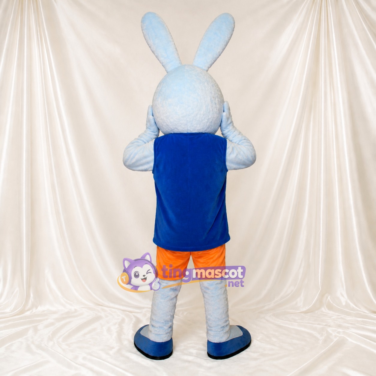 Lapin Bleu Clair Athlète Costume de mascotte intégral pour adultes Événements sportifs Lapin Bleu Clair Athlète Costume de mascotte intégral pour adultes Événements sportifs
