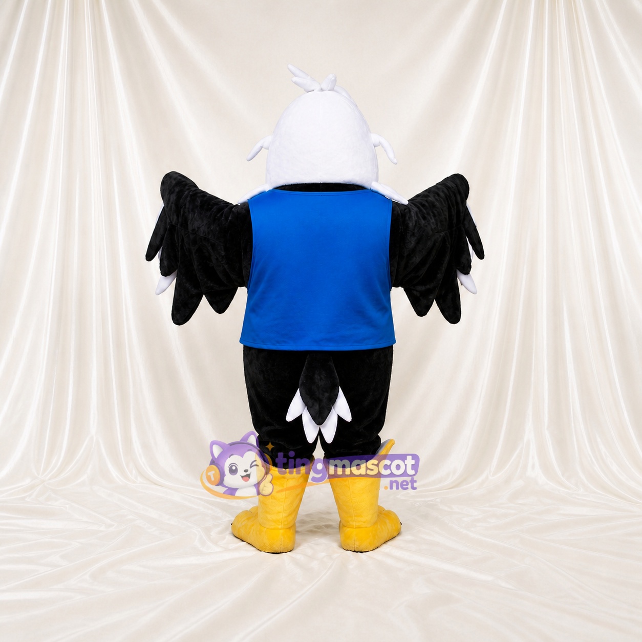 Aigle Blanc et Noir Athlète Costume de mascotte intégral pour adultes Événements sportifs Aigle Blanc et Noir Athlète Costume de mascotte intégral pour adultes Événements sportifs