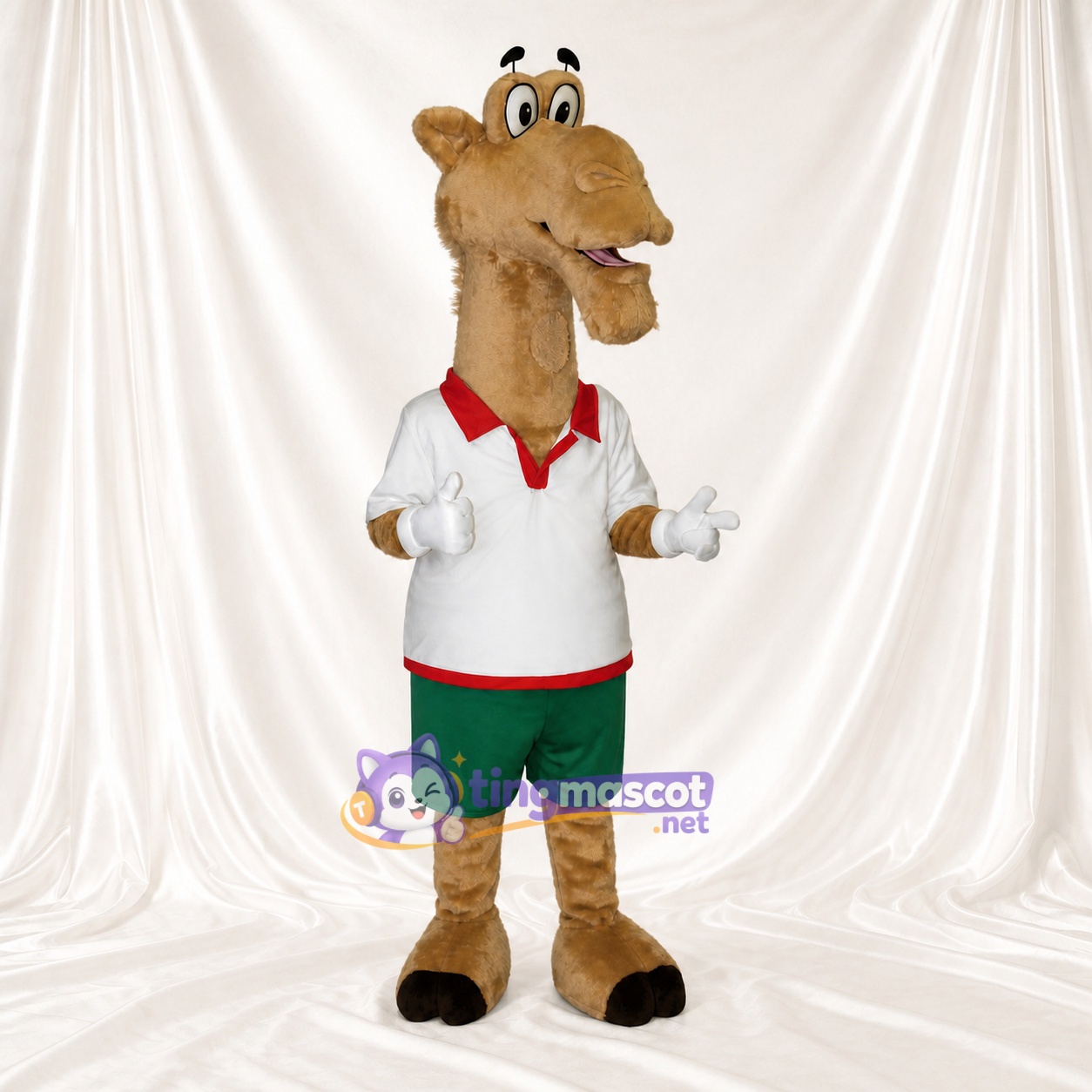 Chameau athlète beige Costume de mascotte intégral pour adultes Événements sportifs Chameau athlète beige Costume de mascotte intégral pour adultes Événements sportifs