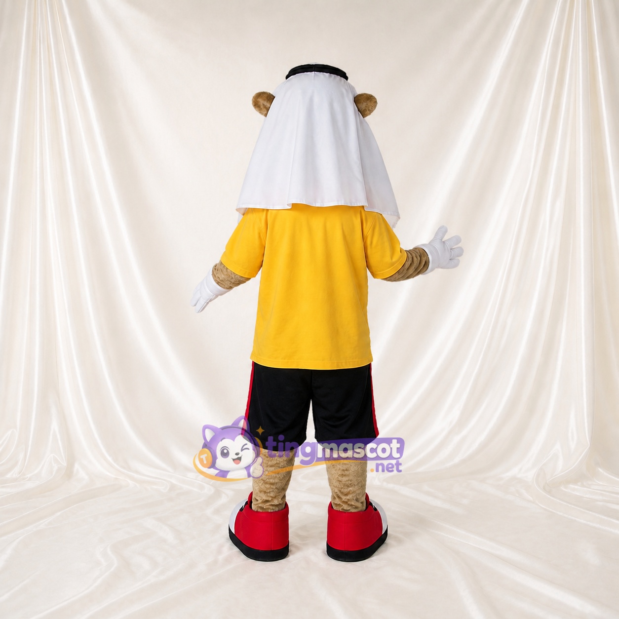 Chameau Athlète Fauve et Jaune Costume de mascotte intégral pour adultes Événements sportifs